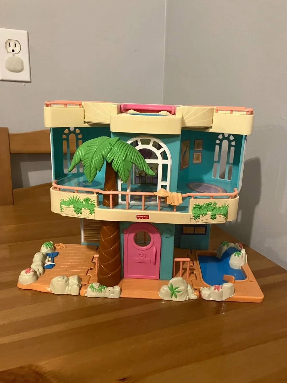 Vintage Fisher-Price Sweet Streets Beach House Playset